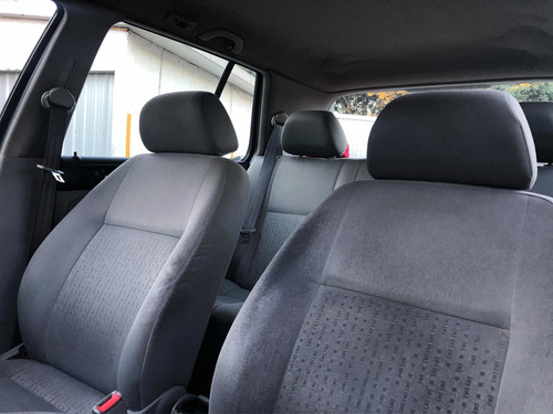 Volkswagen Golf 1.6