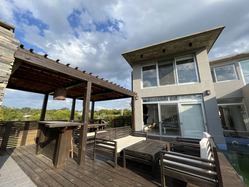 Venta De Casa 3 Dormitorios En Pueblo San Vicente, José Igna (ref: Iea-1867)