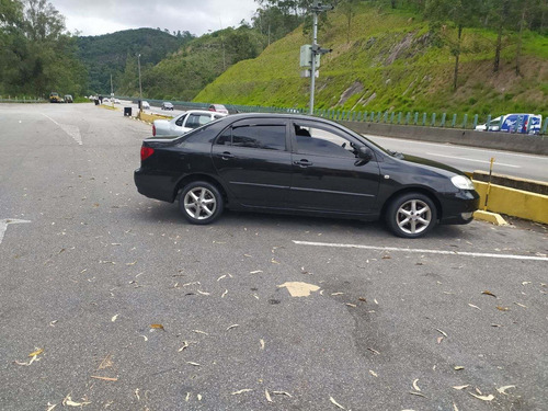 Imagem 1 de 4 de Toyota Corolla 2005 1.6 16v Xli 4p