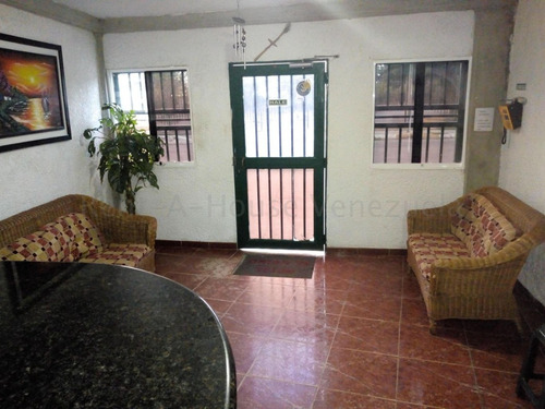Apartamento En Venta Caribe #24-24068 Johana Blanco