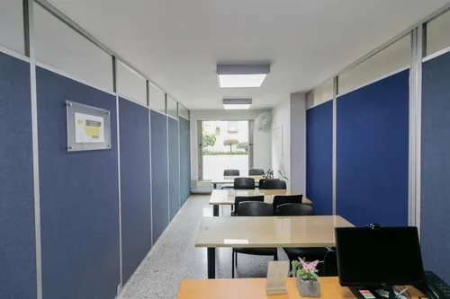 Local En Arriendo En Chico. Cod A1021297