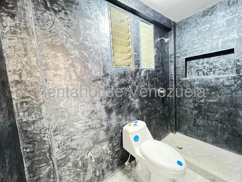 Bella Casa En Alto Prado