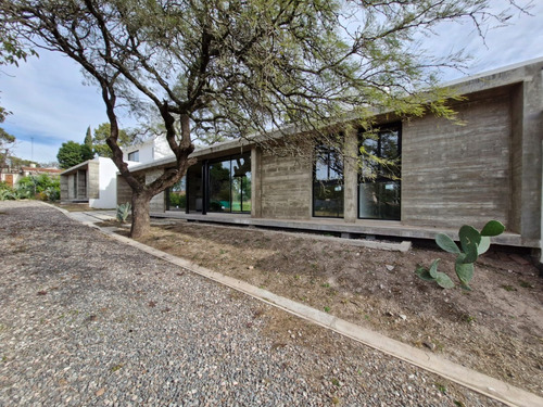 Venta Casa De 3 Dorm Pb En Villa Allende Golf