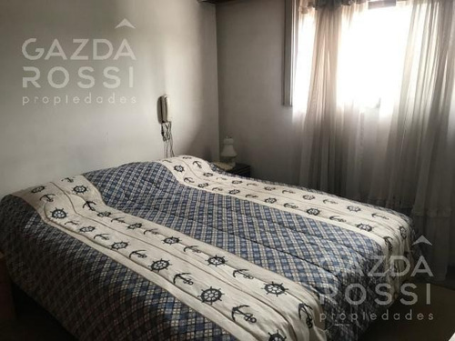 Imagen 7 de 12 de Casa - Adrogue