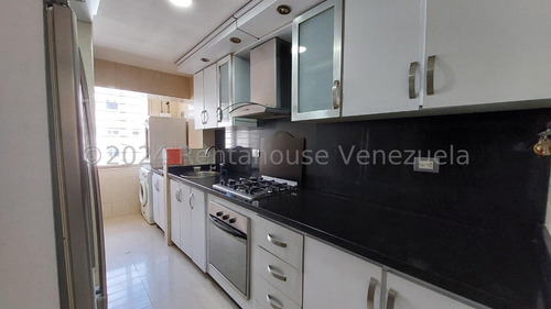 Cómodo Apartamento En Alquiler Con 2 Habitaciones,terrazas Del Avila