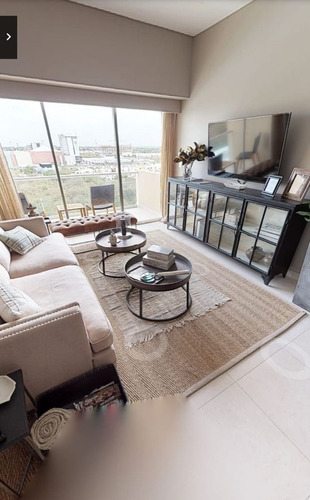 Departamentos(1r) En Venta En Torre Oceana En Vía Montejo