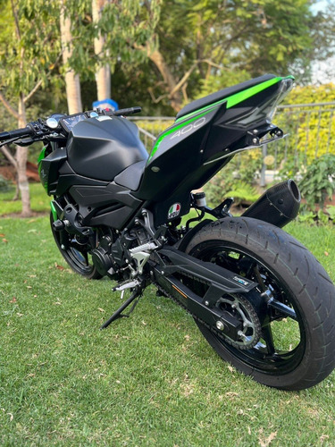Imagen 7 de 16 de Kawasaki Z400 2022