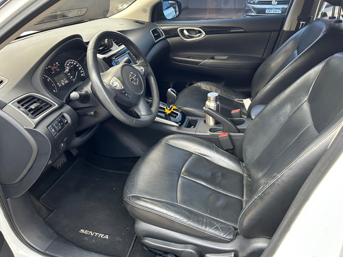 Nissan Sentra 2.0 Sv Flex Aut. 4p