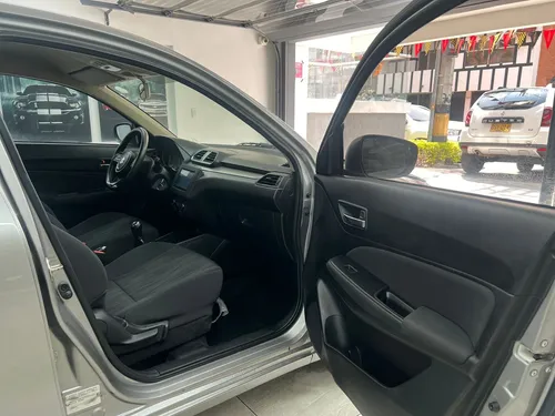Suzuki Swift Dziere Mt 2023