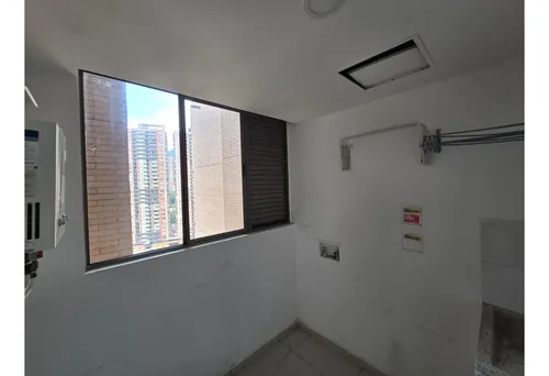 Vendo Apartamento Loma De San José Parte Baja