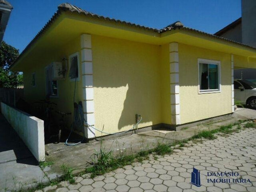 Oportunidade! Ótima Casa Com 3 Dormitórios Nos Ingleses. - Vcr0149