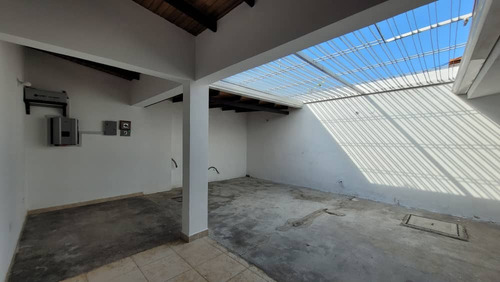 Jose R Armas, Vende Casa En La Cumaca San Diego Villas De Alacala. Atc-1155