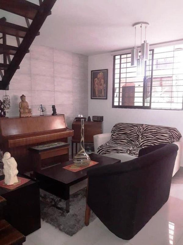 Imagen 3 de 6 de Century 21 Del Plata Vende Townhouse Ubicado En Conjunto Residencial Villa Florencia, Tazajal Naguanagua