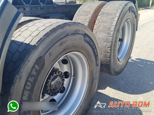 Imagem 20 de 25 de Iveco Stralis 380