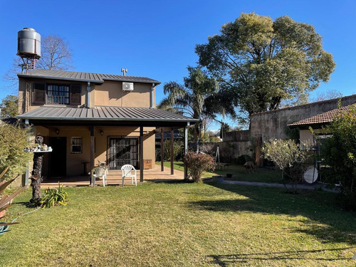 Imagen 2 de 19 de Venta Casa Quinta Sobre 1.000 M2 - La Reja Norte