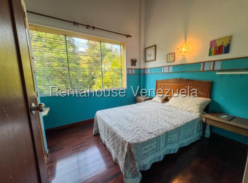 Casa Colonial Que Combina Confort Y Estilo En Venta Ubicada En El Hatillo 25-17968