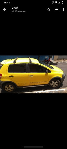 Imagem 7 de 12 de Volkswagen Crossfox 2009 1.6 Vht Total Flex 5p