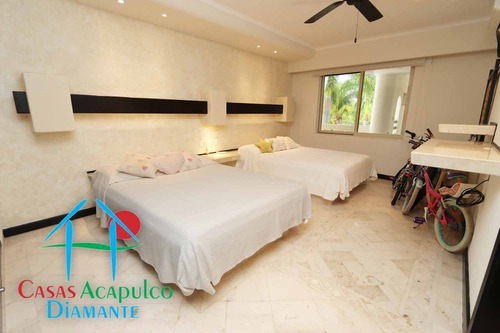 Imagen 19 de 30 de Cad Son Vida Petén Ph C8. Roof Garden Con Jacuzzi Y Asoleadero