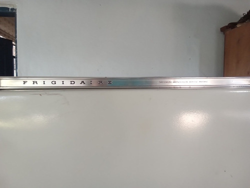 Geladeira Frigidaire Deluxo General Motor #109258 (Usado)