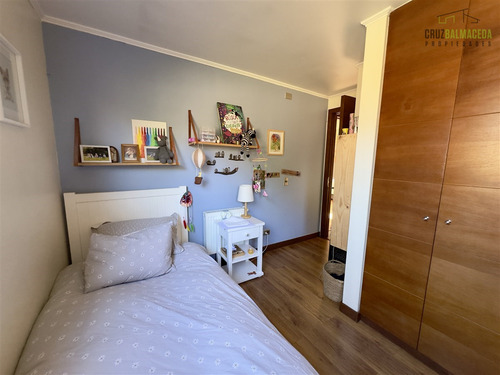 Casa En Venta De 4 Dorm. En Puerto Varas