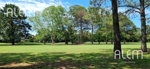 Excelente Lote Con Vista Al Golf!