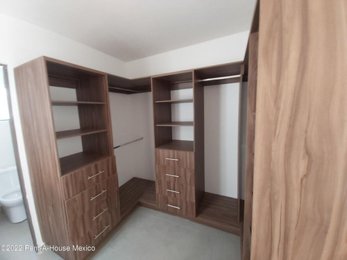 Imagen 7 de 18 de Departamento En Renta En La Vista Residencial, Queretaro