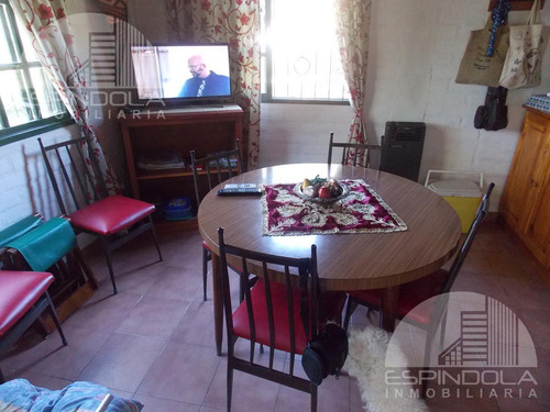 Casa - B° Pellegrini - Merlo, Sl