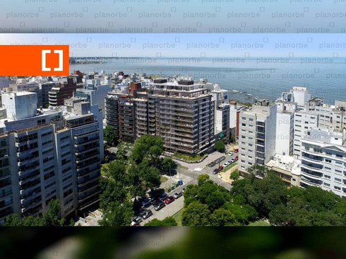 Venta De Apartamento Obra Construcción 3 Dormitorios En Villa Biarritz, Bilú Biarritz Unidad 905