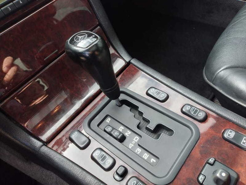 Imagem 10 de 15 de Mercedes-benz E 320 Elegance 3.2 4p