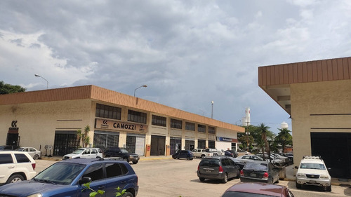 Imagen 3 de 19 de Frances Mijares Vende Local Comercial En Cc Atlas La Michelena Cód 152576
