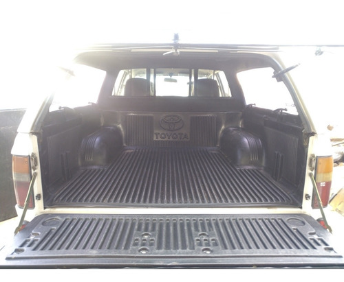 Toyota Hilux 3.0 D/cab 4x2 D Srv 2004