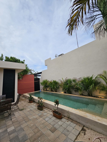 Casa De Una Planta Con Alberca Ubicada Canarias Conkal.