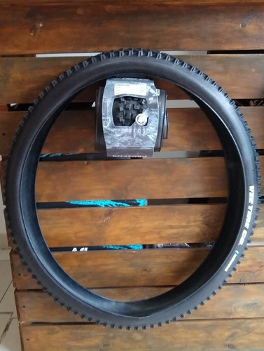 Llanta Flow Snap Vee Tire - Enduro - Downhill 29 X 2.35