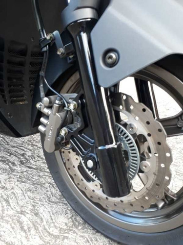 Imagen 8 de 12 de Kymco K-xct 300