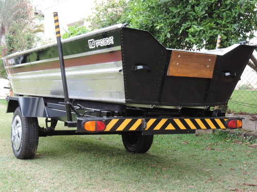 Barco De Alumínio Bico Fino De 5 Metros Esporte E Recreio