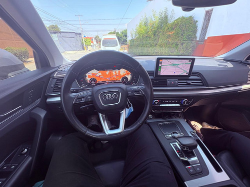 Audi Q5 2.0 L T Select Dsg