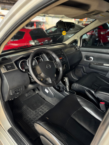 Nissan Tiida 1.8 Sl Flex Aut. 5p
