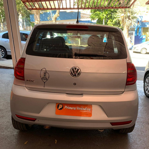 Imagem 7 de 10 de Volkswagen Fox 1.0 Mi 8v Flex 4p Manual