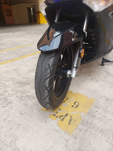Imagen 7 de 11 de Bera Br-150
