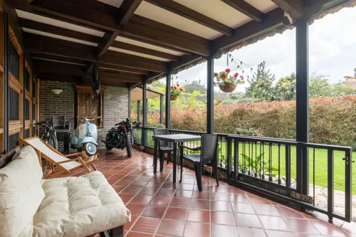 Casa En Venta En La Calera. Cod V9011