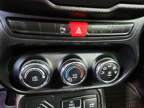 Jeep Renegade 1.8 Sport Plus