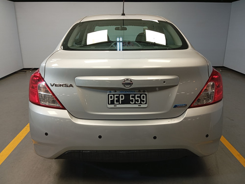 Nissan Versa 1.6 Advance Mt