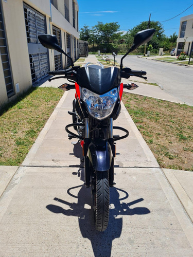 Moto Bajaj Rouser 125 Ns