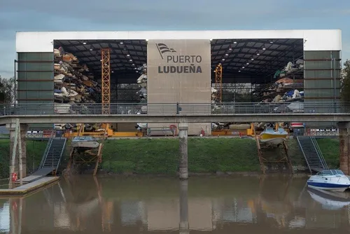 Cuna Cama Náutica En Puerto Ludueña