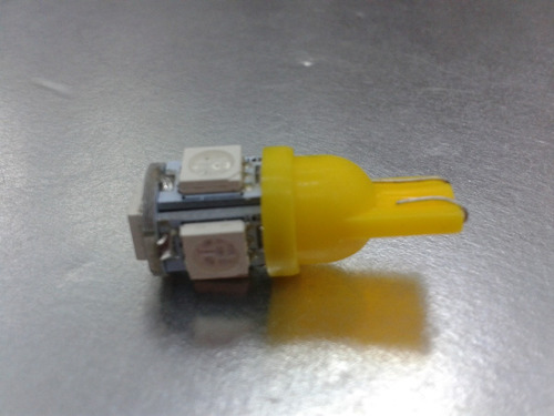 Foco Microled - 2 Focos T10 5 Smd 5050 Led Amarillo A 12v