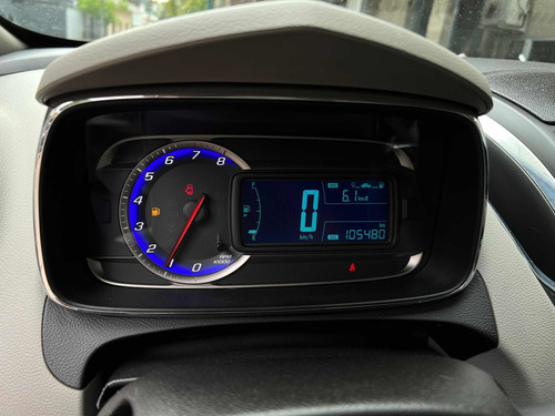 Imagen 11 de 13 de Chevrolet Tracker 1.8 Ltz Fwd Mt /// 2013 - 105.000km