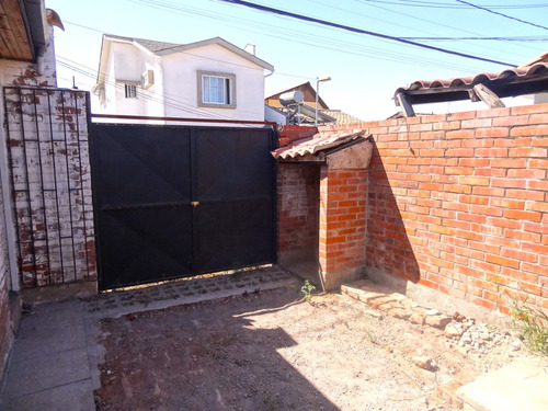 Casa 4d, 2b De 87 Mts, A Cuadras De Nueva Estación Metrotren