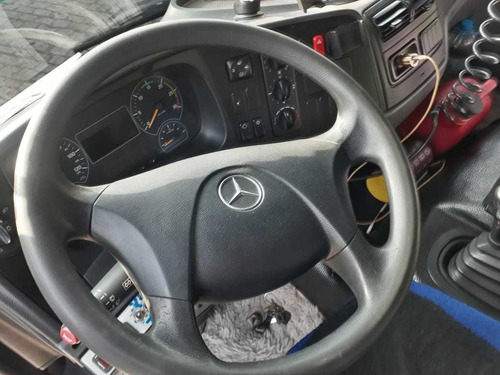 Mb Atego 2425 Baú 8,30 Niju Aparelho Rodo Frio Baixo Km