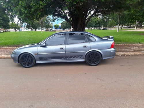 Imagem 2 de 3 de Chevrolet Vectra 2001 2.2 Challenge 4p