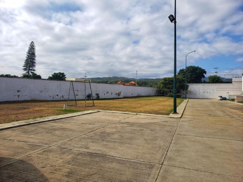 Imagen 26 de 30 de Casas En Venta Av Intercomunal Cabudare 21-11981 /m